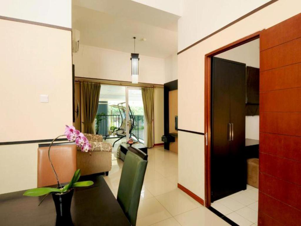 Apartment @ Marbella Dago Cimenyan Extérieur photo